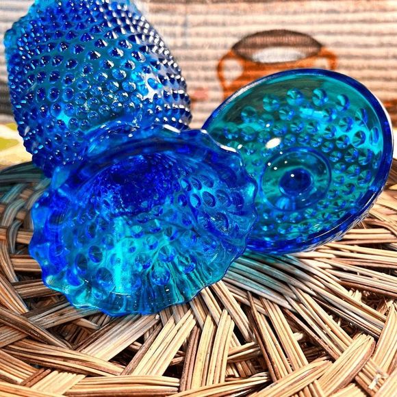 Vintage Fenton Colonial Blue Hobnail Apothecary Jar With Lid 1964 - Picture 5 of 7